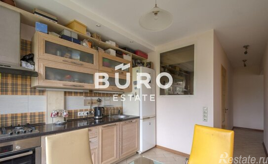 Продажа 2-комн квартиры на вторичном рынке Пуговишников переулок,  д. 2