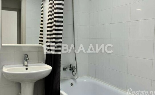 Продажа 1-комн квартиры на вторичном рынке Саларьевская ул,  д. 14 к3