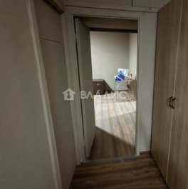 Продажа 3-комн квартиры на вторичном рынке Дыбенко ул,  д. 12,  к. 1 литера Ж
