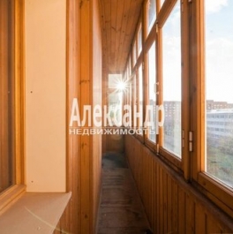 Продажа 3-комн квартиры на вторичном рынке ул Хлопина,  д. 7,  к. 1