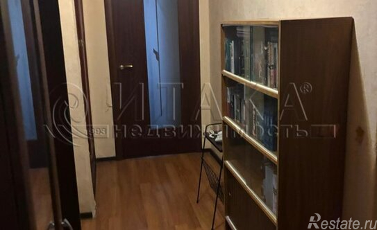 Продажа 1-комн квартиры на вторичном рынке Будапештская улица,  д. 38 к1