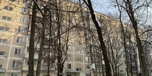 2-комн квартира Хабаровская улица,  д. 27