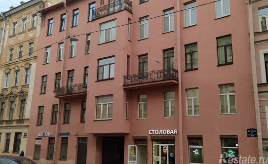 Продажа 4-комн квартиры на вторичном рынке Дегтярная улица,  д. 9/32