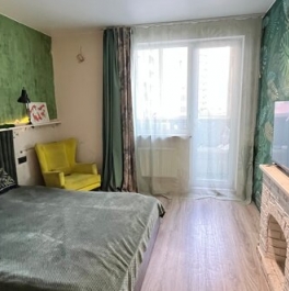 Продажа 3-комн квартиры на вторичном рынке ул Ново-Александровская,  д. 12,  к. 2