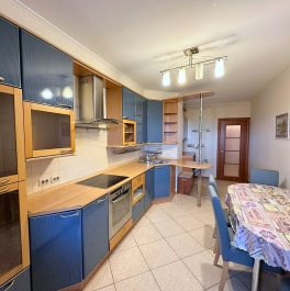 Продажа 3-комн квартиры на вторичном рынке Большая Академическая улица,  д. 9,  к. 1