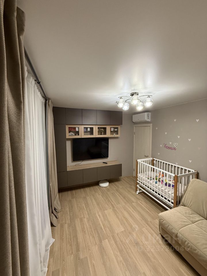 Продажа 2-комн квартиры на вторичном рынке Дальневосточный проспект, 33к1