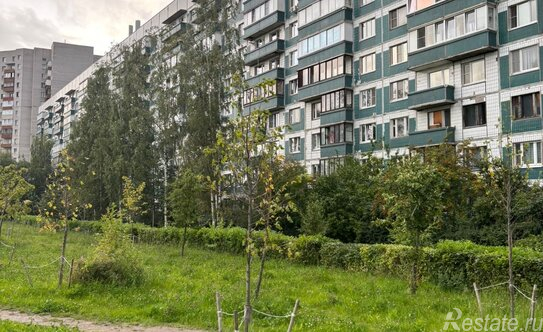 Продажа 2-комн квартиры на вторичном рынке улица Джона Рида,  д. 2 к1