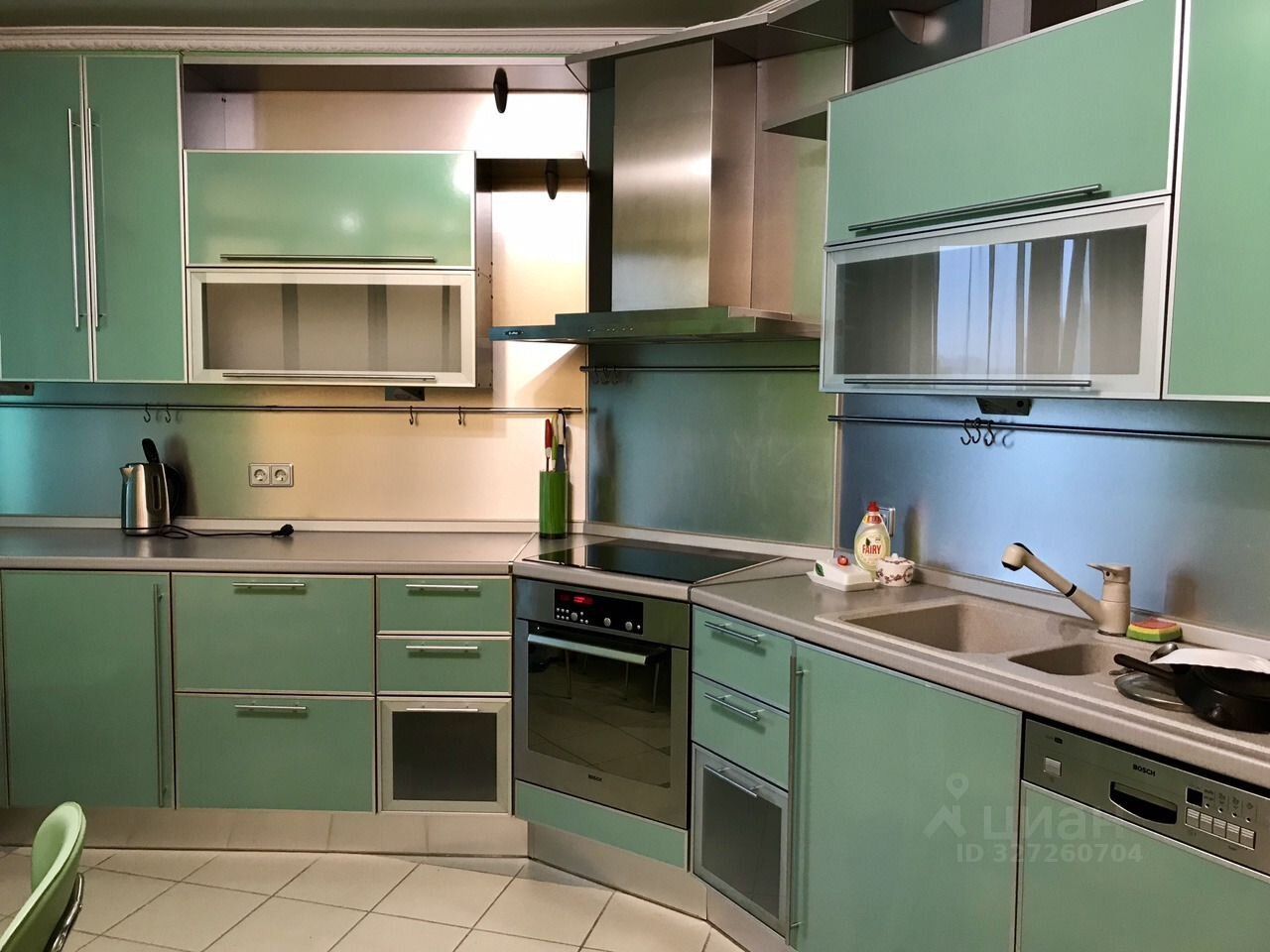 Продажа 3-комн квартиры на вторичном рынке Коломяжский проспект, 26
