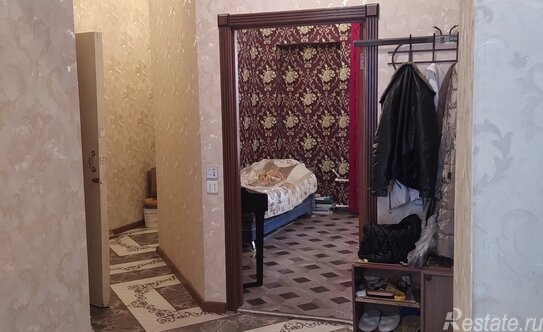 Продажа 4-комн квартиры на вторичном рынке Дегтярная улица,  д. 9/32