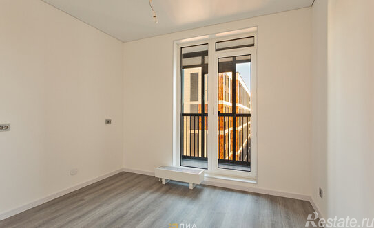 Продажа 1-комн квартиры на вторичном рынке наб Макарова,  д. 58,  к. 1