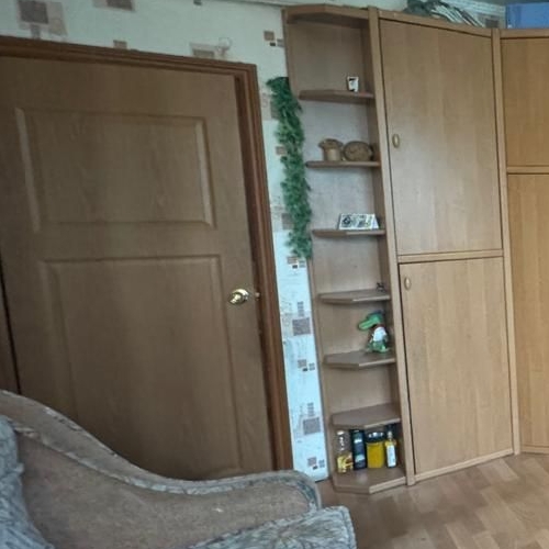 3-комн квартира Коммунар г., улица Садовая, 10