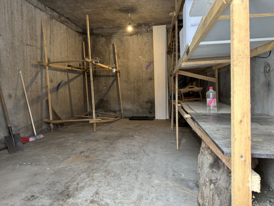 Аренда гаража Муринское городское поселение, проспект Авиаторов Балтики,  д. 7