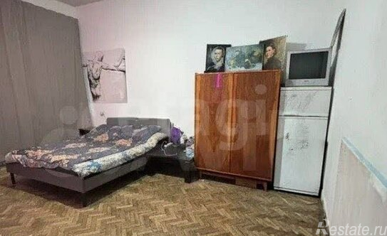 Продажа 3-комн квартиры на вторичном рынке 9-я линия,  д. 32