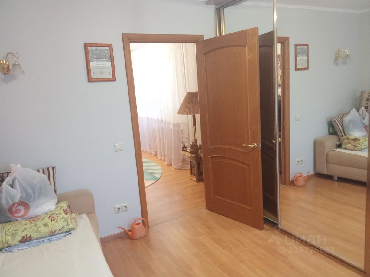 Продажа 3-комн квартиры на вторичном рынке 2-я Пугачевская улица, 7К1