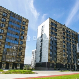 Продажа 7-комн квартиры на вторичном рынке Парковая 13-я ул,  д. 35