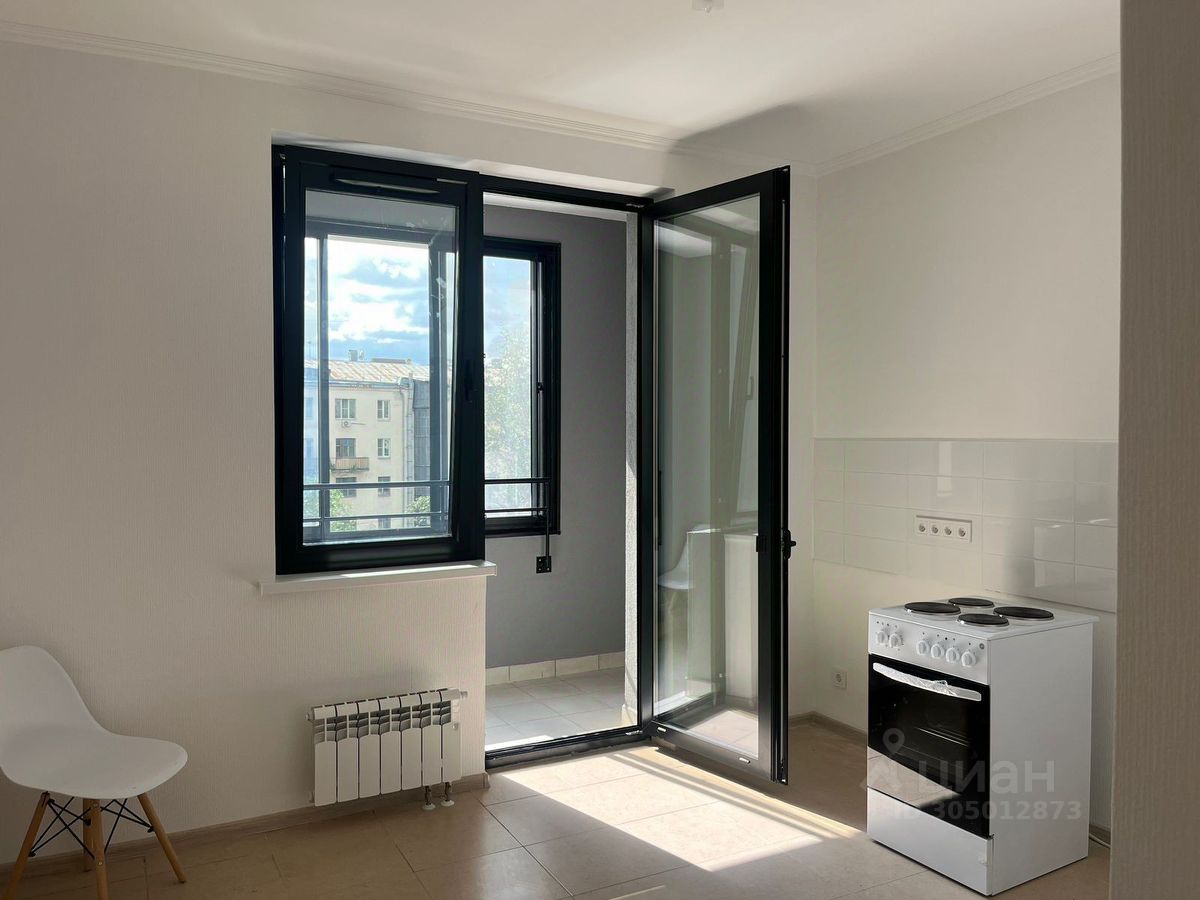 Продажа 3-комн квартиры на вторичном рынке Русаковская улица, 2