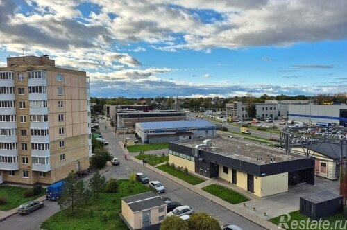 Продажа 3-комн квартиры на вторичном рынке Театральная улица,  д. 7