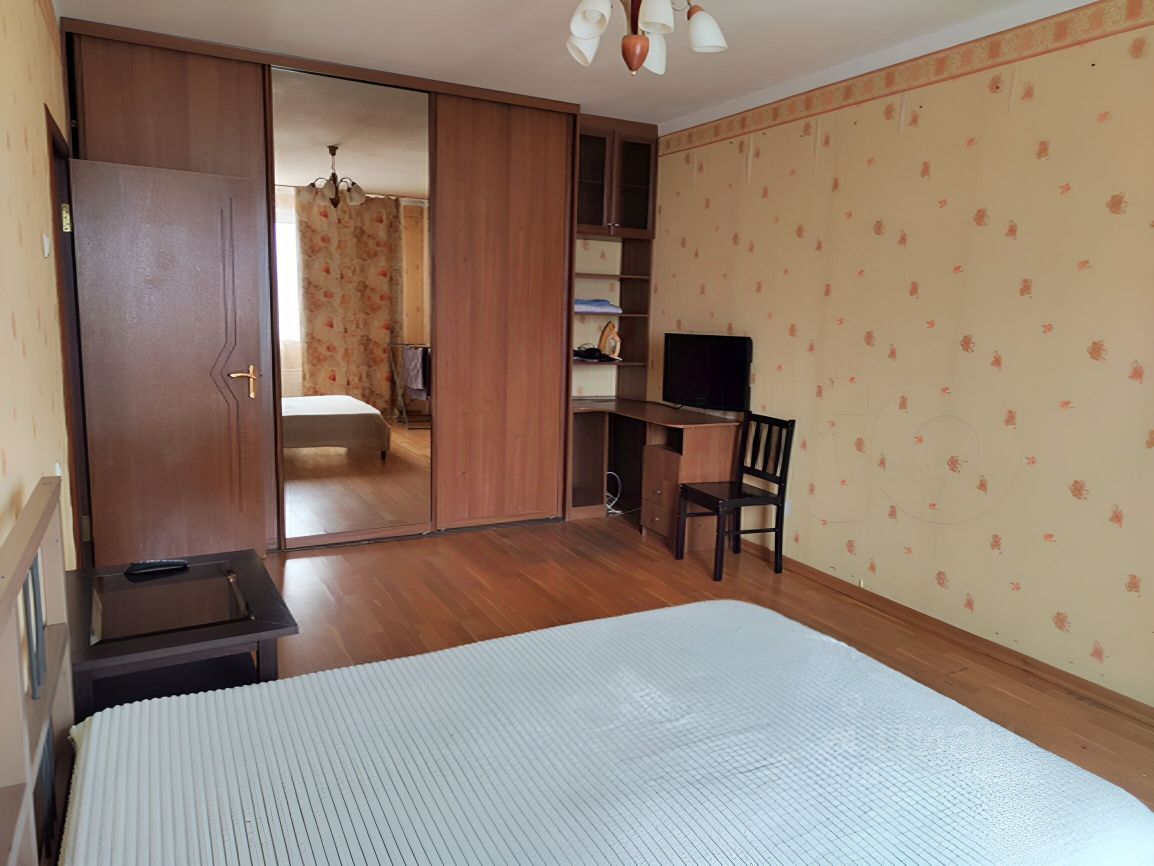 Продажа 1-комн квартиры на вторичном рынке улица Летчика Бабушкина, 32К2