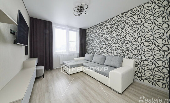 Продажа 2-комн квартиры на вторичном рынке проспект Героев