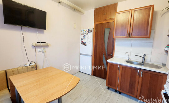 Продажа 3-комн квартиры на вторичном рынке ул Жени Егоровой,  д. 4,  к. 2