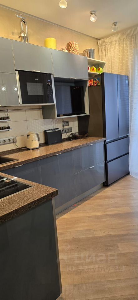 Продажа 2-комн квартиры на вторичном рынке улица Лобачевского, 6