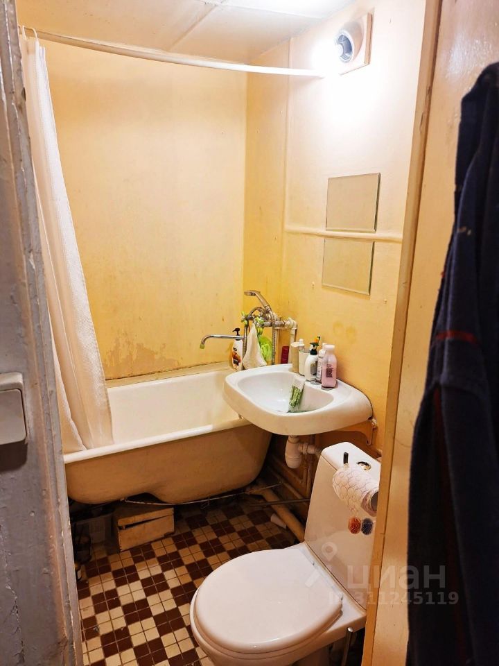 Продажа 1-комн квартиры на вторичном рынке Химкинский бульвар, 9