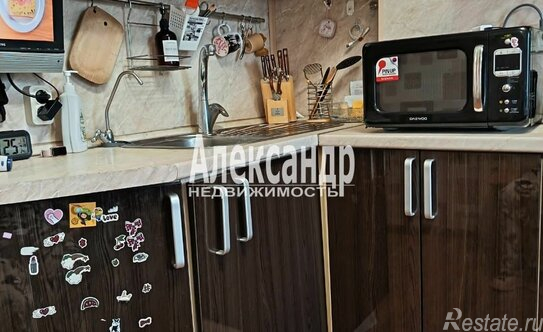 Продажа 1-комн квартиры на вторичном рынке Науки пр-кт,  д. 44