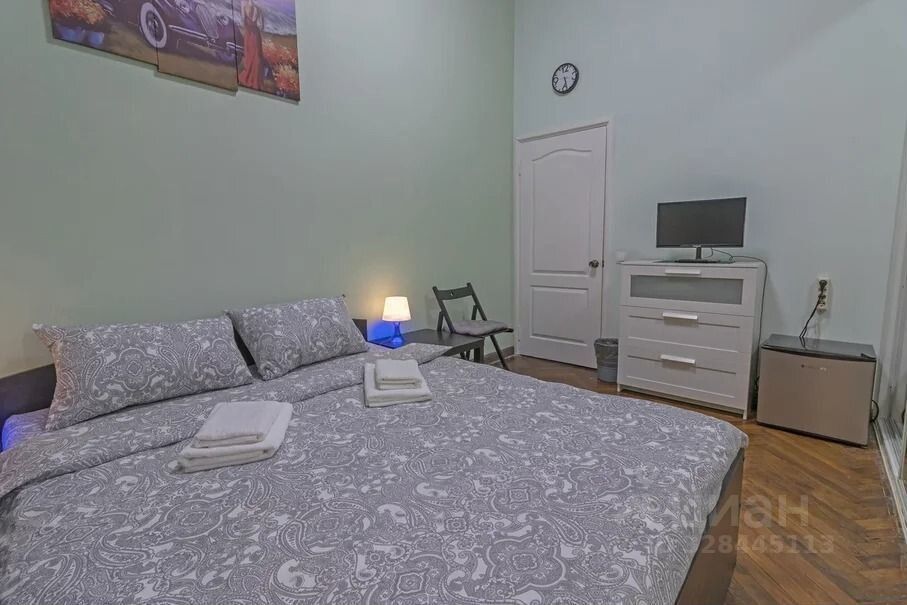 Продажа 6-комн квартиры на вторичном рынке улица Рубинштейна, 15-17