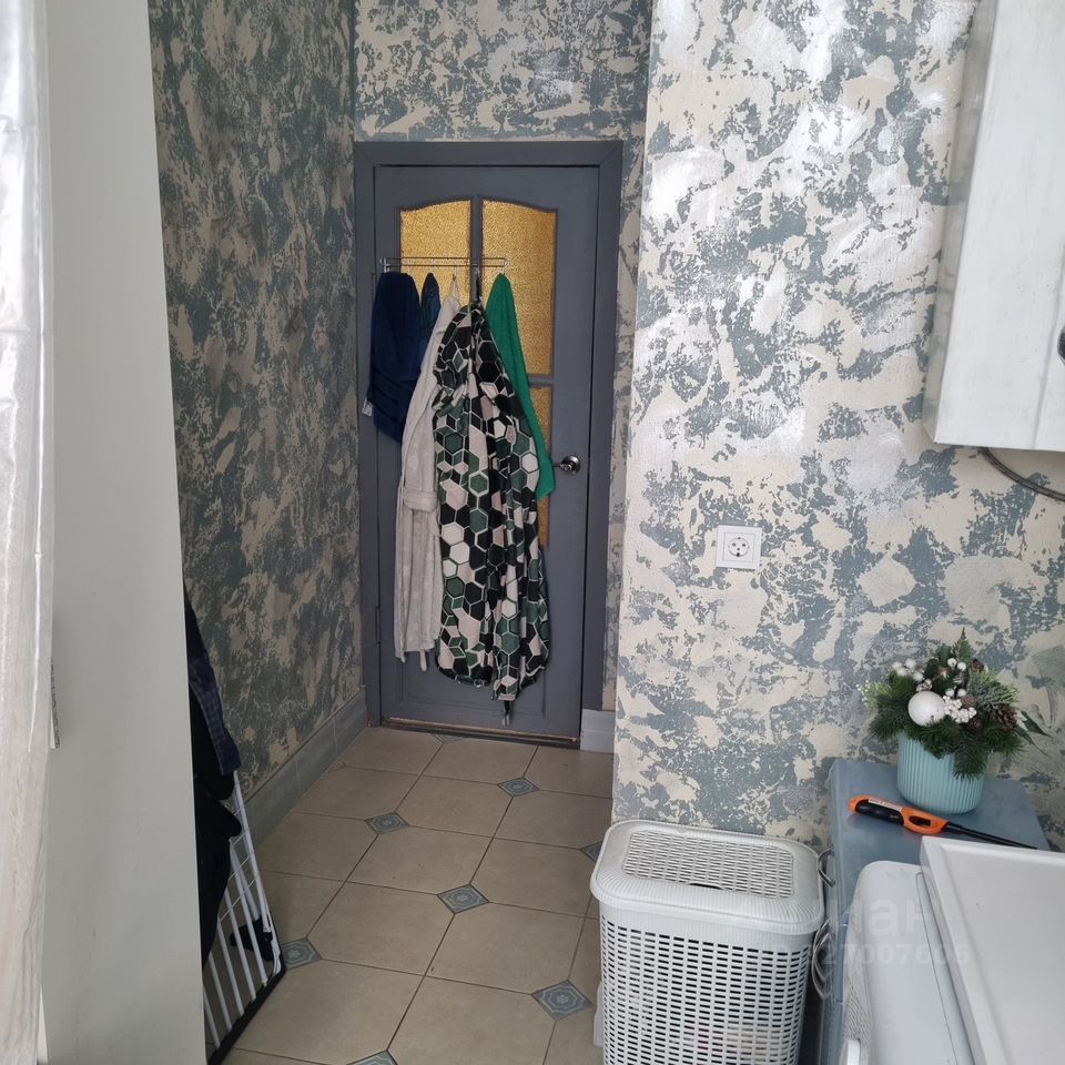 Продажа 3-комн квартиры на вторичном рынке улица Красного Курсанта, 43Б