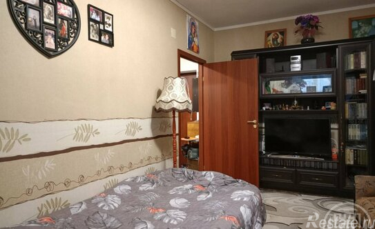 Продажа 1-комн квартиры на вторичном рынке Кировский район, улица Гагарина,  д. 20