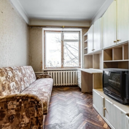 Продажа 2-комн квартиры на вторичном рынке Витебский пр-кт,  д. 61 к1