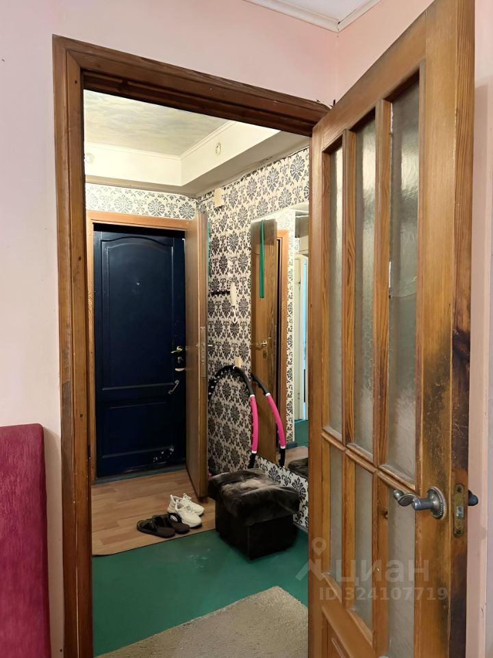 Продажа 3-комн квартиры на вторичном рынке Софийская улица, 20К4