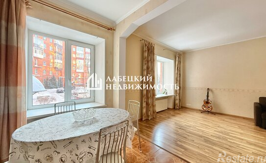 Продажа 3-комн квартиры на вторичном рынке Алексеевская 2-я ул,  д. 7