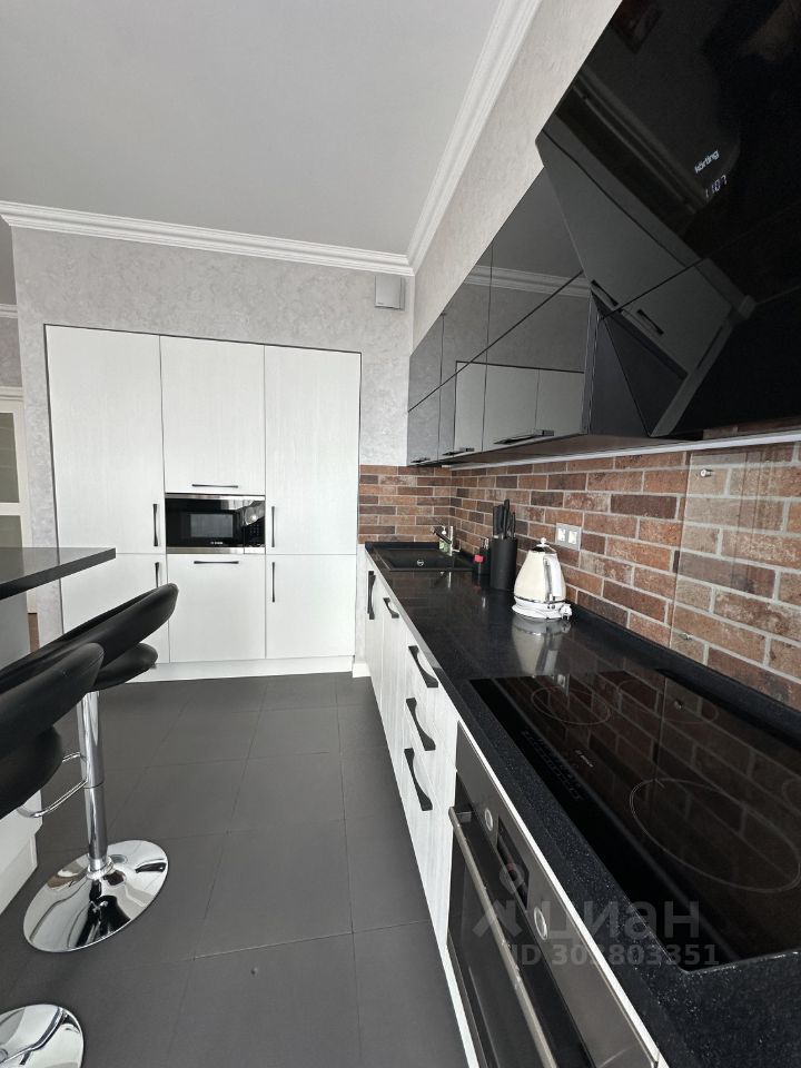 Аренда 2-комн квартиры на вторичном рынке Одинцово, Можайское шоссе, 122