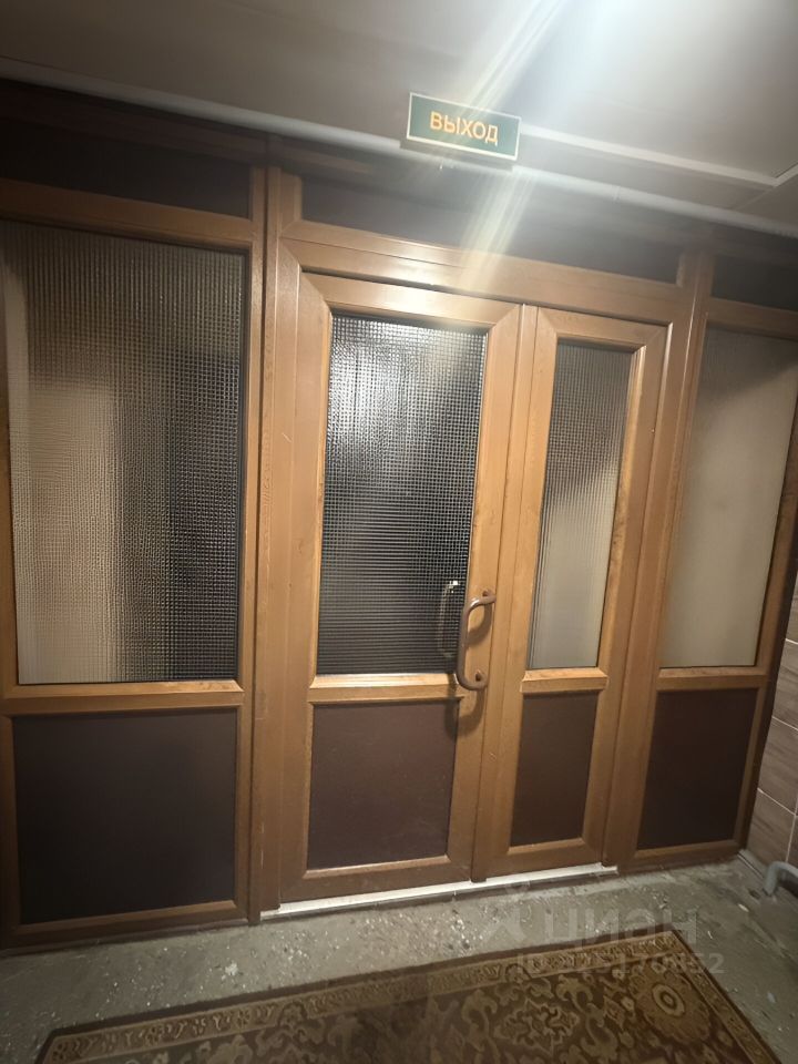 Продажа 1-комн квартиры на вторичном рынке улица Орджоникидзе, 33