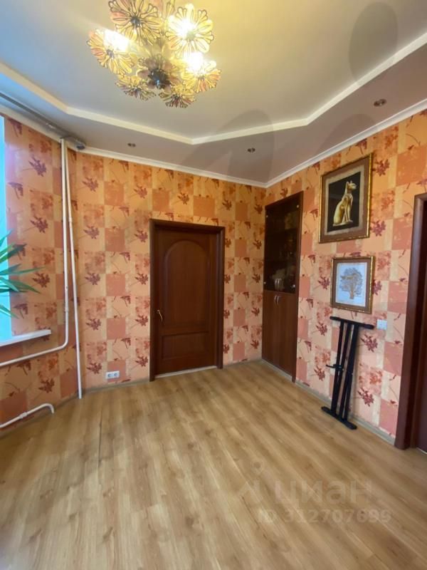 Продажа 4-комн квартиры на вторичном рынке Солнечногорск, Советская улица, 5/15