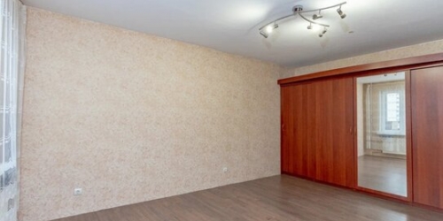 3-комн квартира Маршала Казакова ул,  д. 68,  к. 1