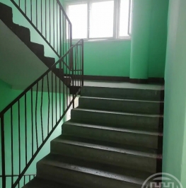 Продажа 1-комн квартиры на вторичном рынке Красное Село г., Бронетанковая ул. ,  д. 13,  к. 1