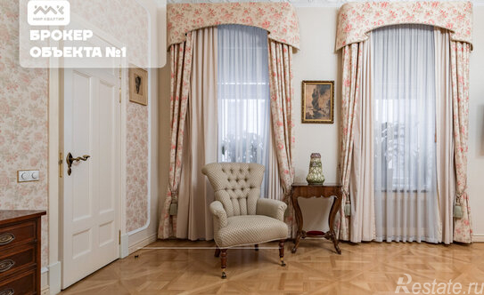 Продажа 4-комн квартиры на вторичном рынке Захарьевская улица,  д. 16