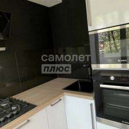 Продажа 1-комн квартиры на вторичном рынке ул Болотниковская,  д. 9