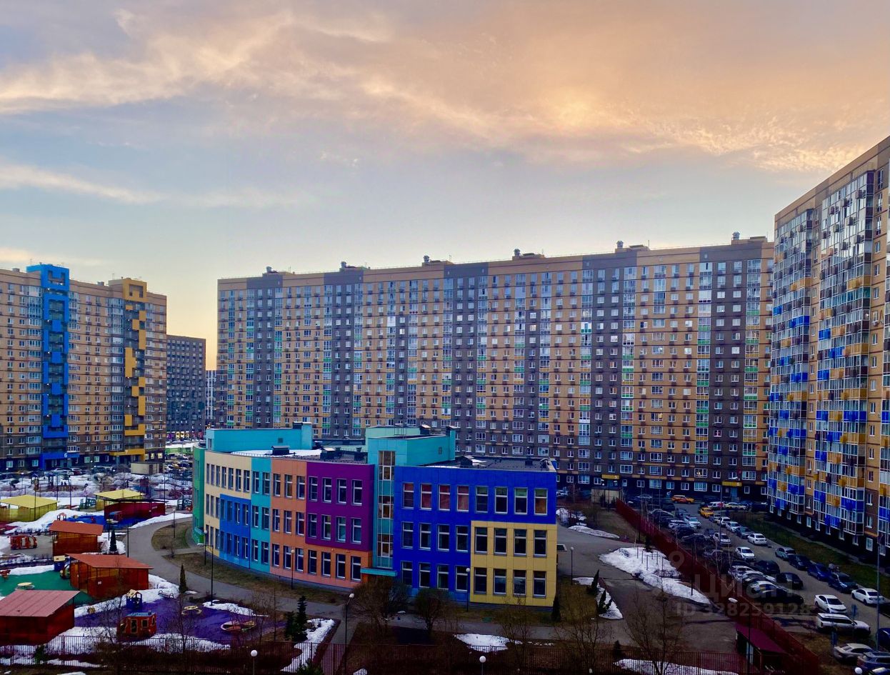 Продажа 1-комн квартиры на вторичном рынке Пригород Лесное мкр, Мисайлово пгт, бульвар Литературный,  д. 5