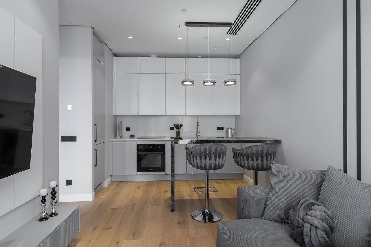 Аренда 2-комн квартиры на вторичном рынке площадь Курского Вокзала, 1