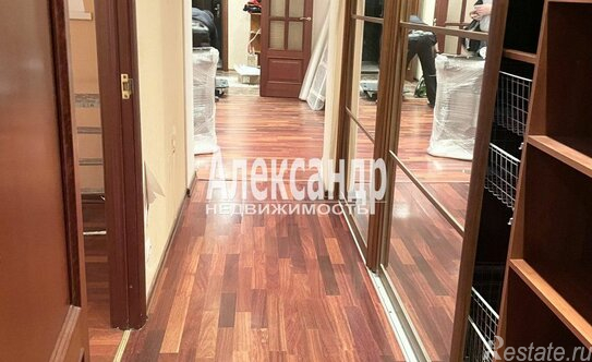 Продажа 3-комн квартиры на вторичном рынке Энгельса пр-кт