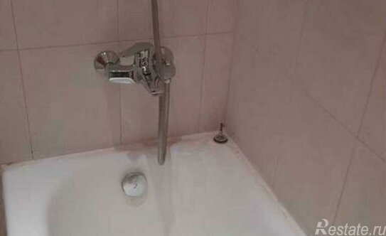 Аренда 2-комн квартиры на вторичном рынке Осенняя улица,  д. 26