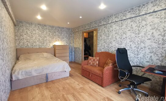 Продажа 2-комн квартиры на вторичном рынке Таллинская улица,  д. 23