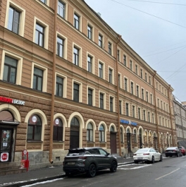 Продажа 3-комн квартиры на вторичном рынке Казначейская улица,  д. 4/16