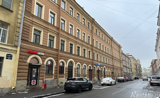 Продажа 3-комн квартиры на вторичном рынке Казначейская улица,  д. 4/16