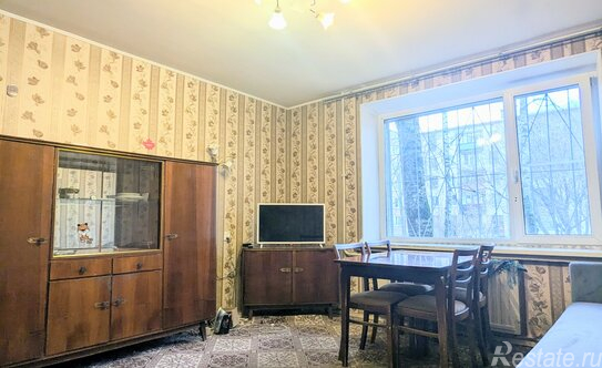 Продажа 2-комн квартиры на вторичном рынке Штурманская улица,  д. 22 к2