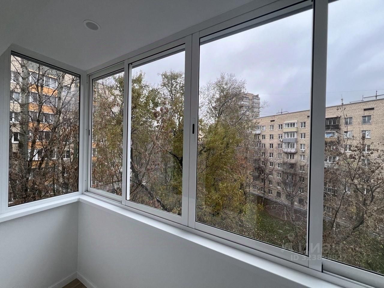 Продажа 2-комн квартиры на вторичном рынке Ломоносовский проспект, 3К3