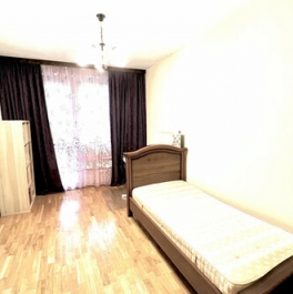 Продажа 3-комн квартиры на вторичном рынке Оршанская улица,  д. 9